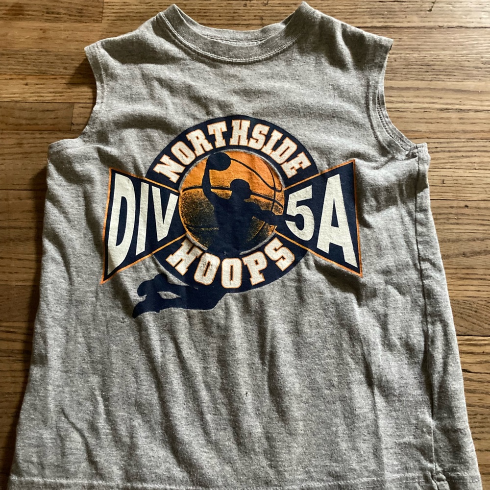 Tank top size xs fits like small